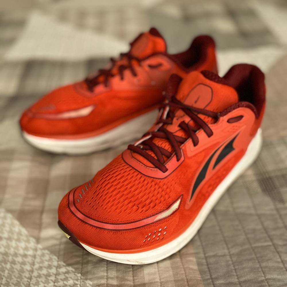 Altra Paradigm